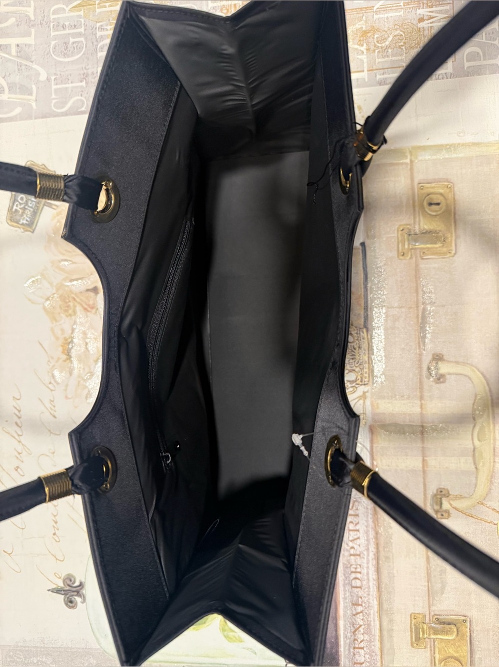 Bag - Picture 3 of 7